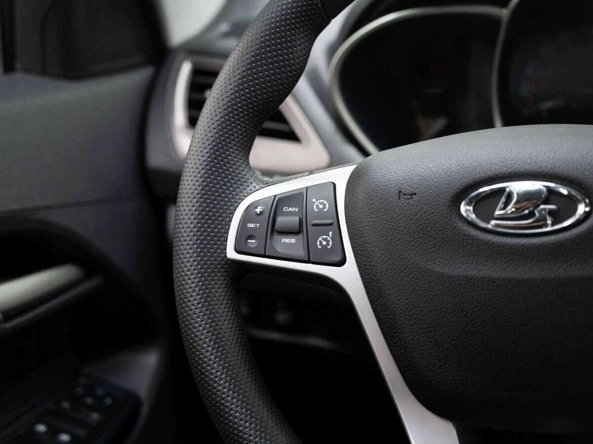 Купить Lada (ВАЗ) Vesta, 2018, 95 000 км, фото №17