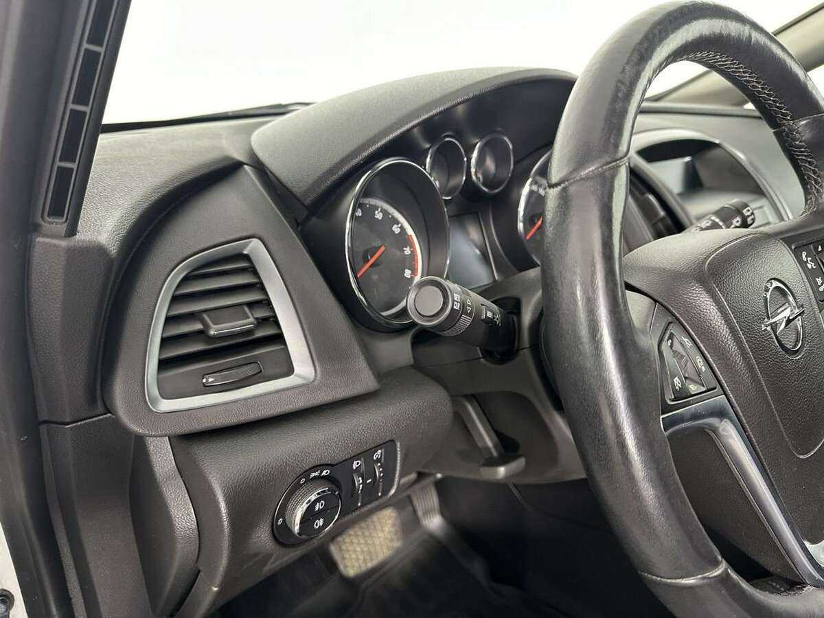 Купить Opel Astra, 2013, 134 443 км, фото №6