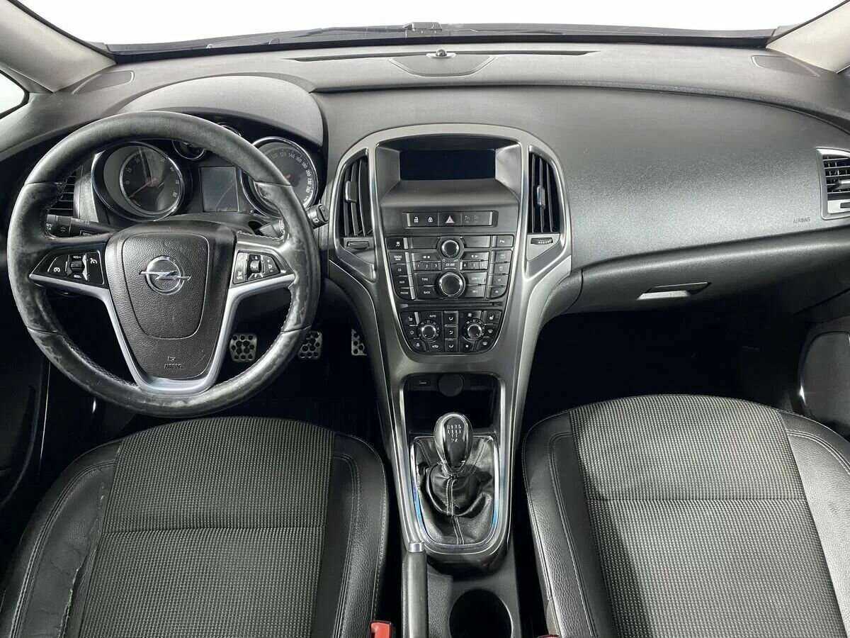 Купить Opel Astra, 2012, 188 000 км, фото №10