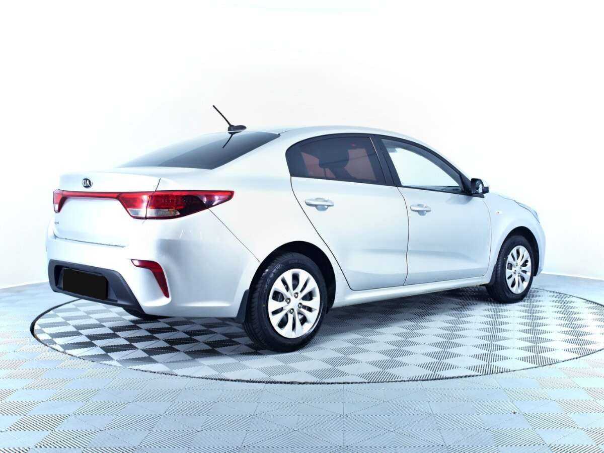 Купить Kia Rio, 2017, 126 650 км, фото №5
