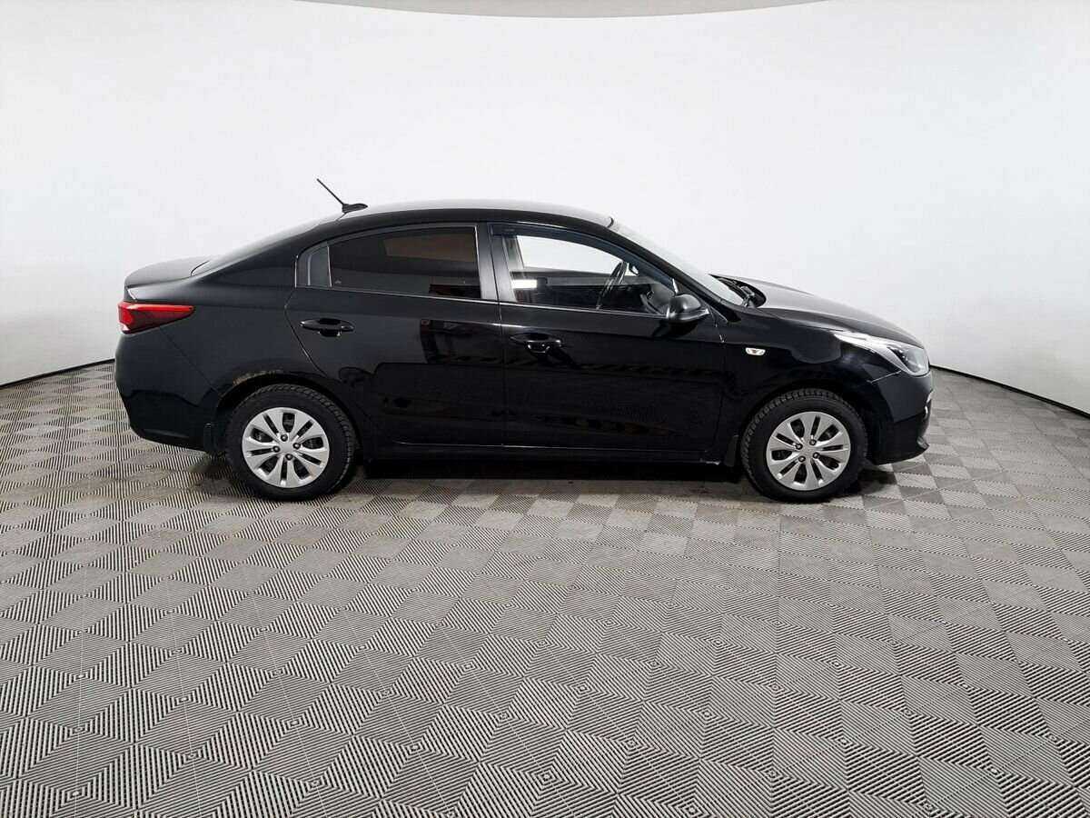 Купить Kia Rio, 2017, 81 921 км, фото №4