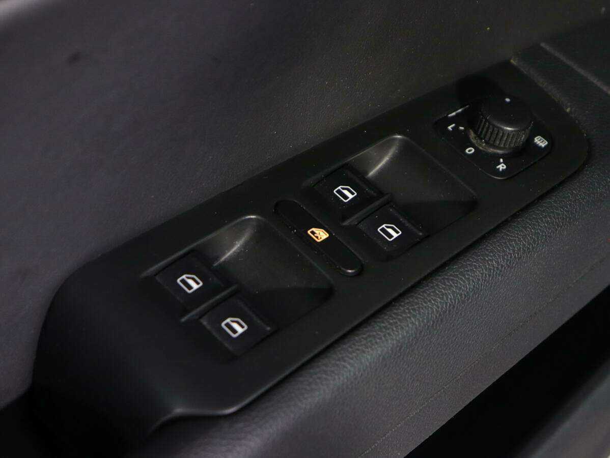 Купить Skoda Superb, 2013, 153 814 км, фото №17