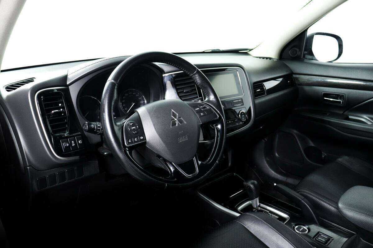 Купить Mitsubishi Outlander, 2018, 173 198 км, фото №11