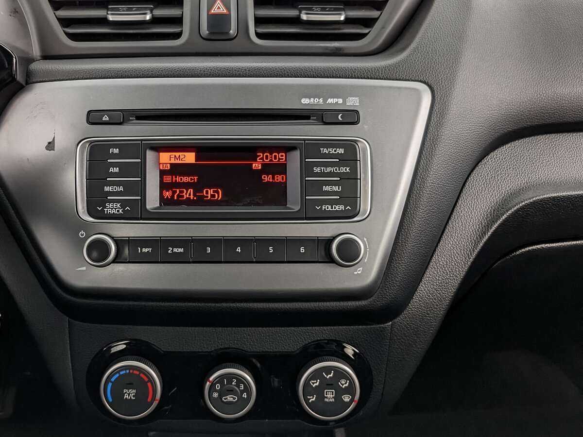 Купить Kia Rio, 2016, 91 303 км, фото №13