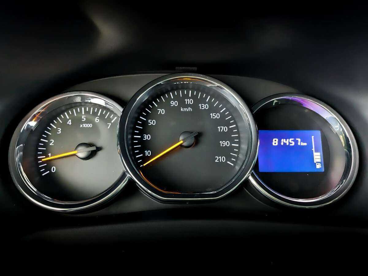 Купить Renault Sandero, 2016, 81 352 км, фото №11