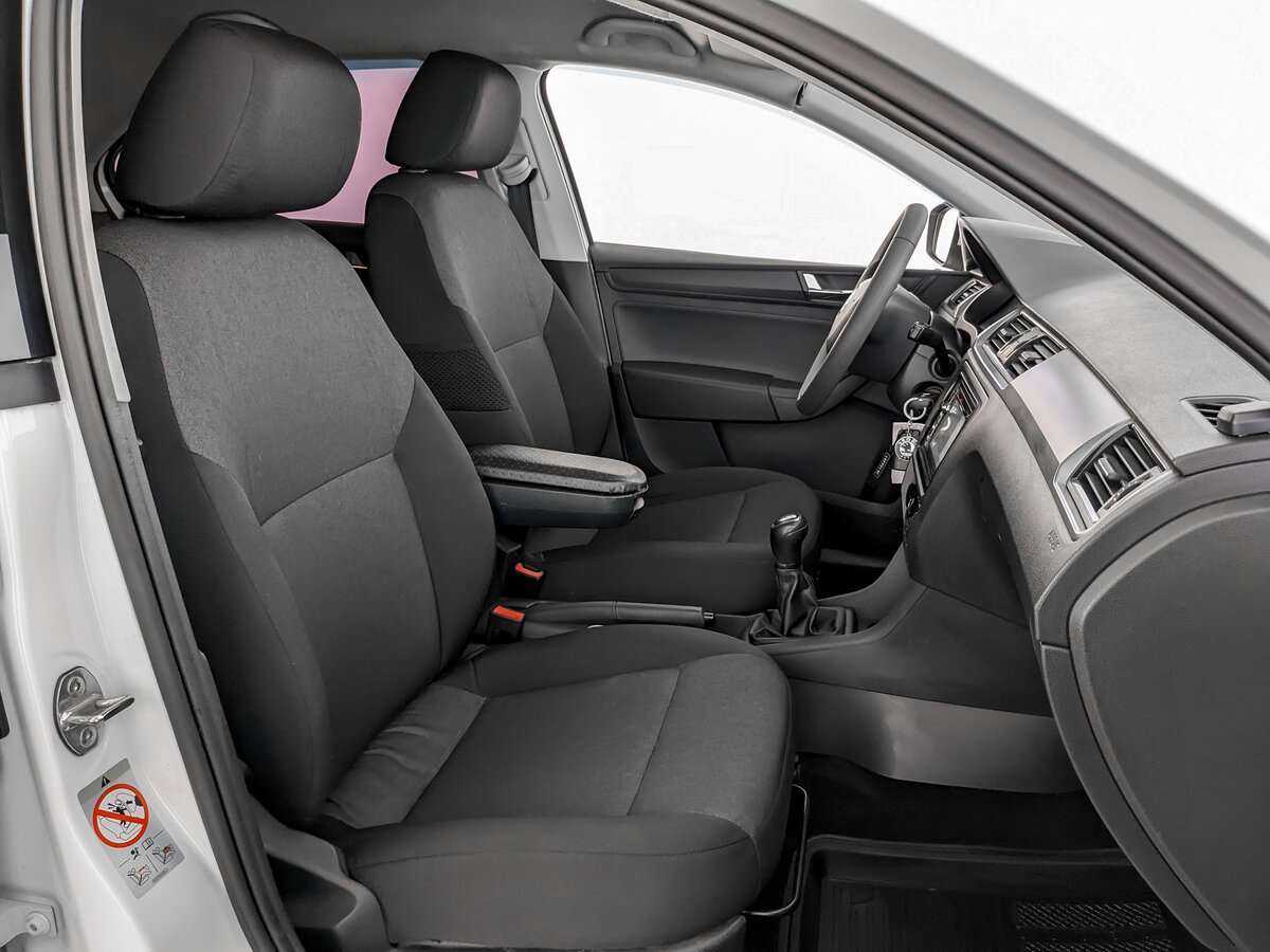 Купить Skoda Rapid, 2017, 132 368 км, фото №19