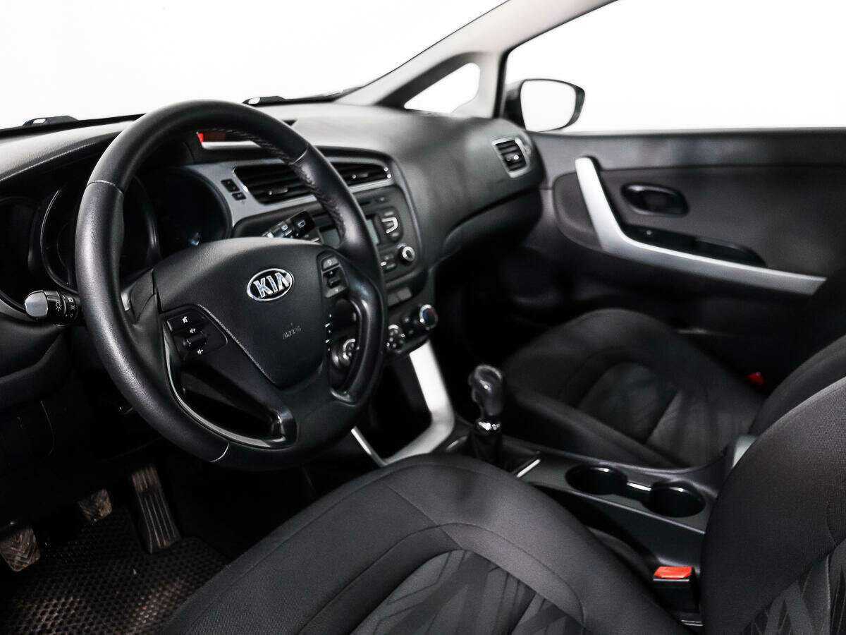 Купить Kia Ceed, 2013, 123 826 км, фото №8