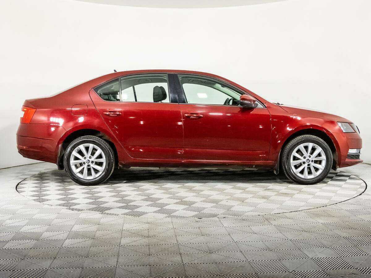 Купить Skoda Octavia, 2018, 62 463 км, фото №4