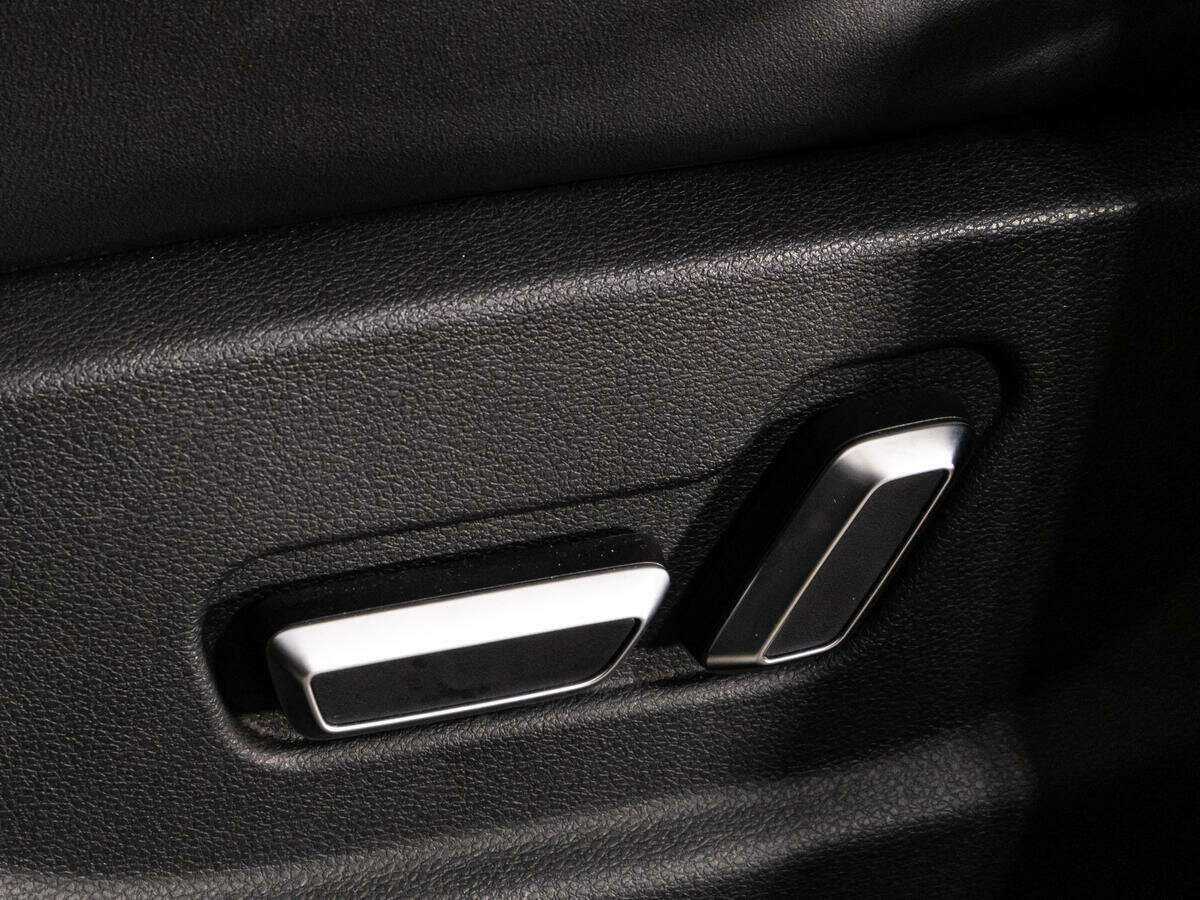 Купить Geely Atlas, 2019, 79 412 км, фото №15