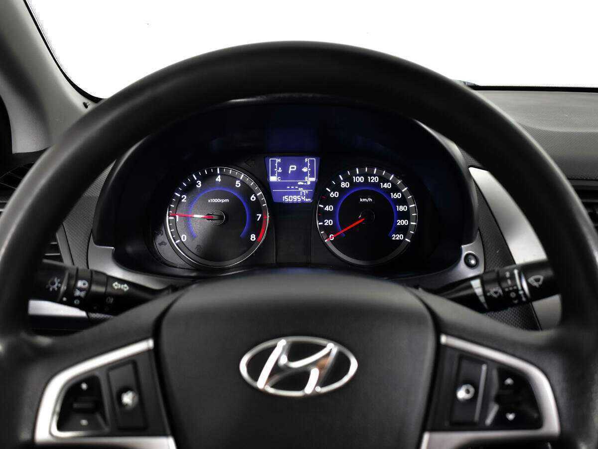 Купить Hyundai Solaris, 2015, 150 953 км, фото №11
