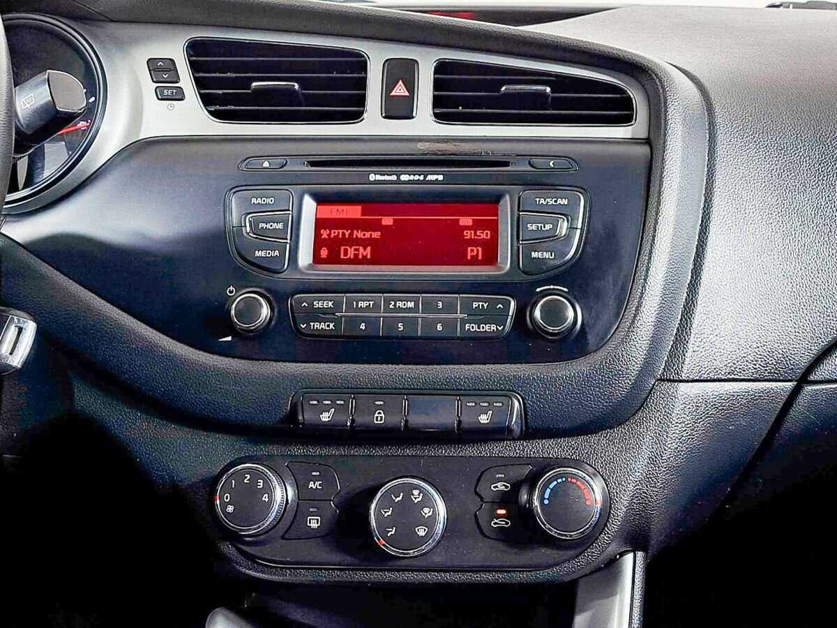 Купить Kia Ceed, 2014, 181 000 км, фото №13