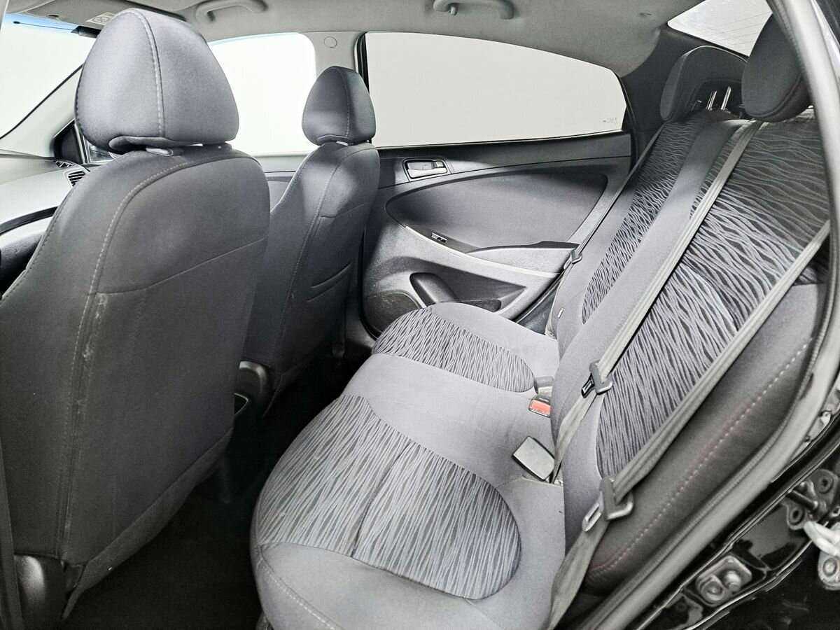 Купить Hyundai Solaris, 2015, 205 000 км, фото №9