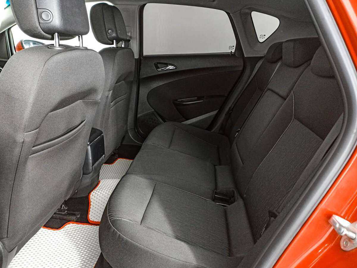 Купить Opel Astra, 2012, 195 860 км, фото №9