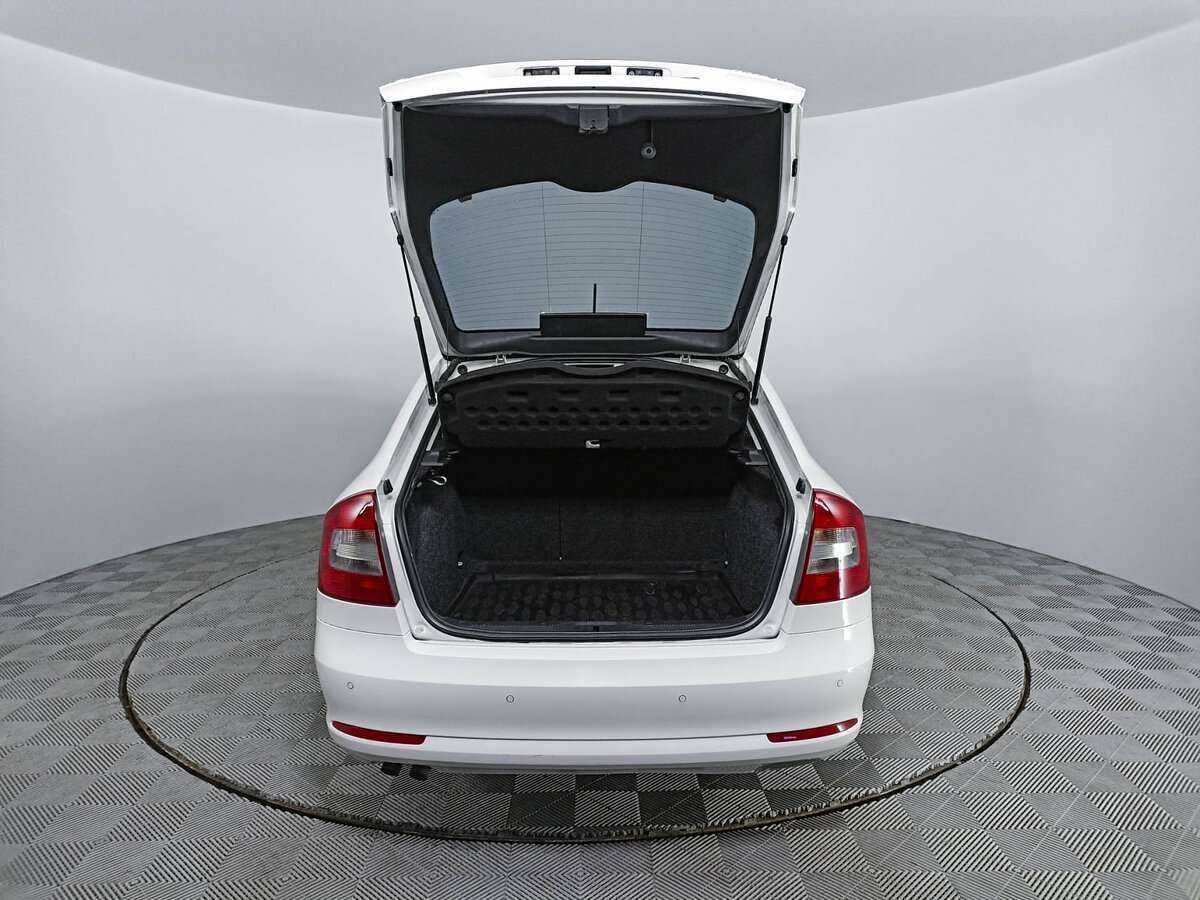 Купить Skoda Octavia, 2012, 217 003 км, фото №10