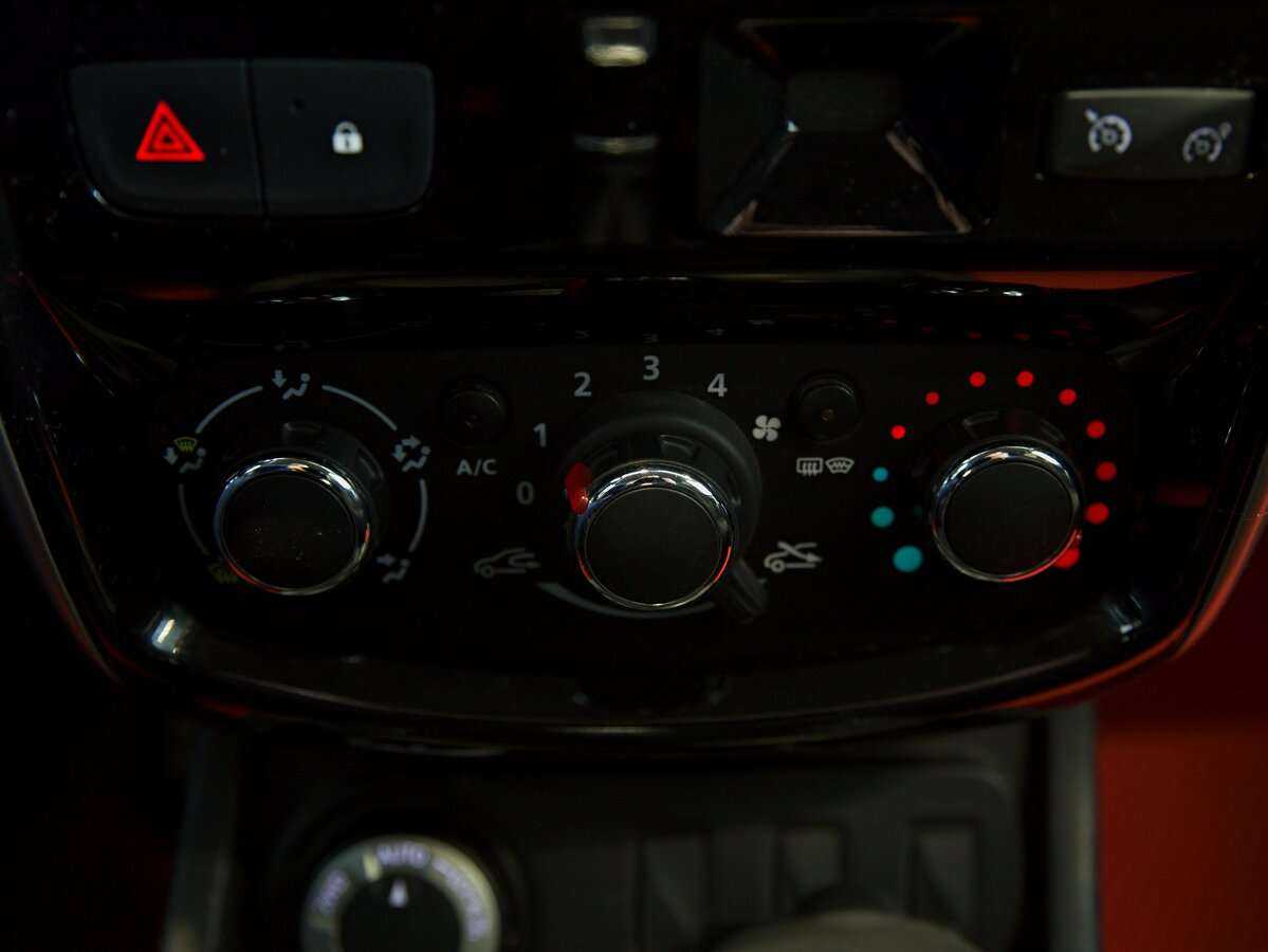 Купить Nissan Terrano, 2017, 97 953 км, фото №8