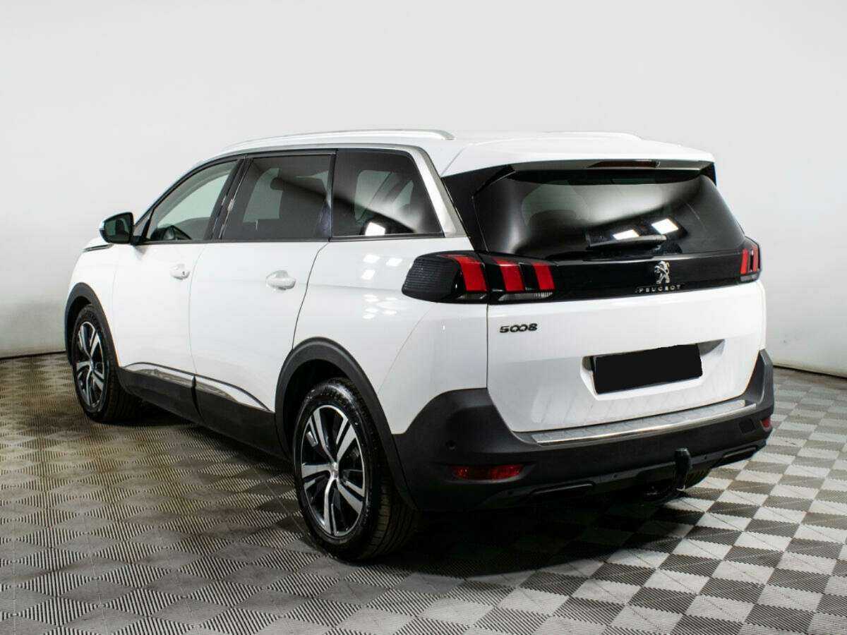 Купить Peugeot 5008, 2018, 164 261 км, фото №6
