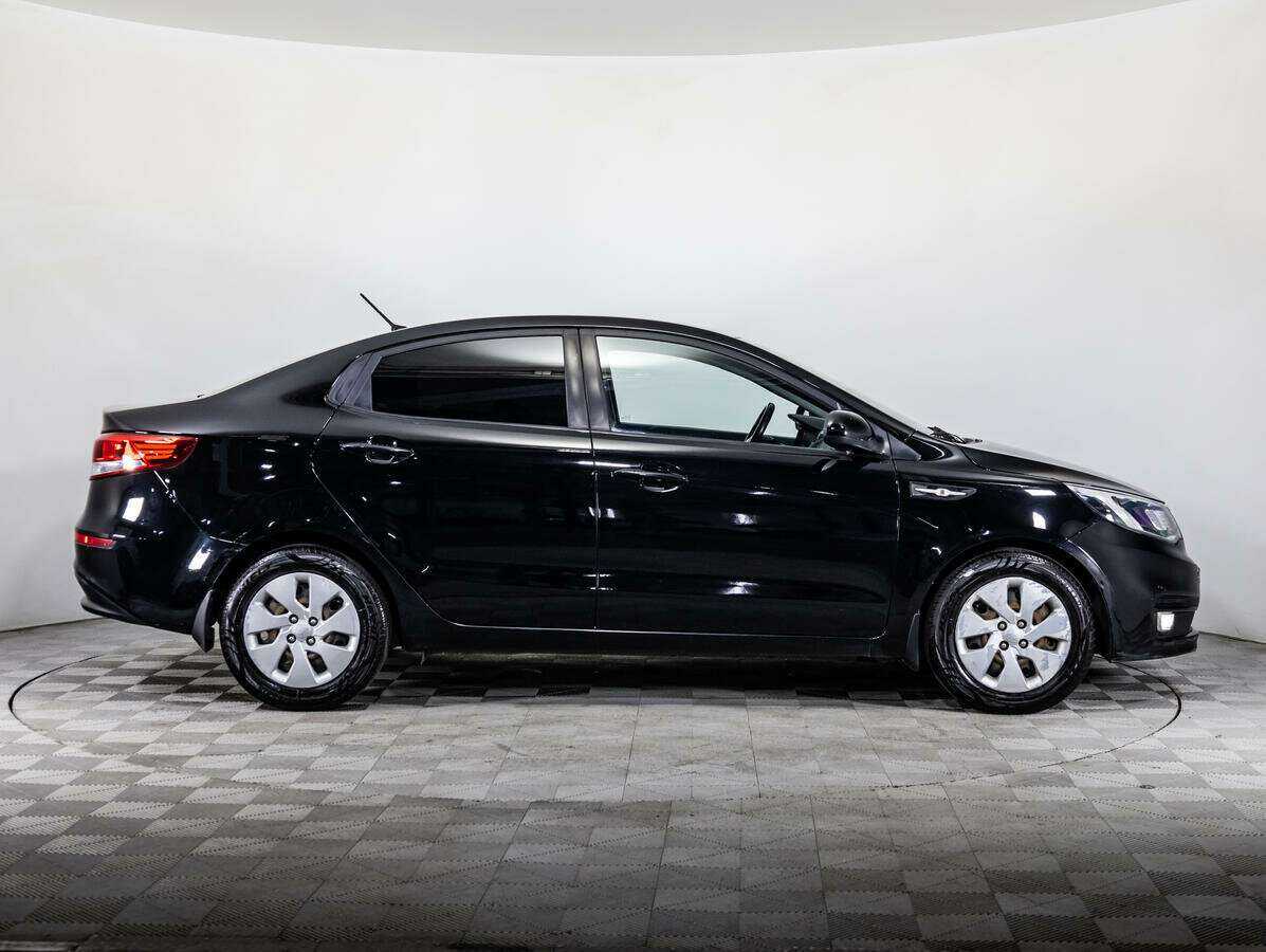 Купить Kia Rio, 2016, 69 629 км, фото №4