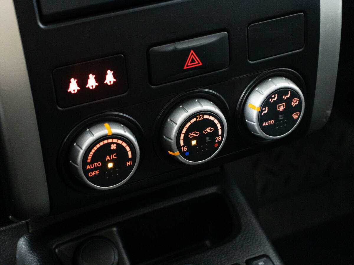 Купить Nissan X-Trail, 2012, 199 193 км, фото №15