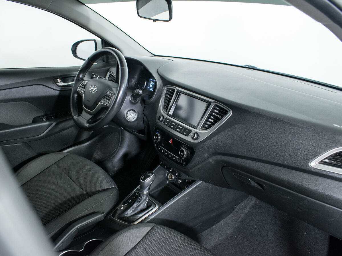 Купить Hyundai Solaris, 2019, 59 035 км, фото №9