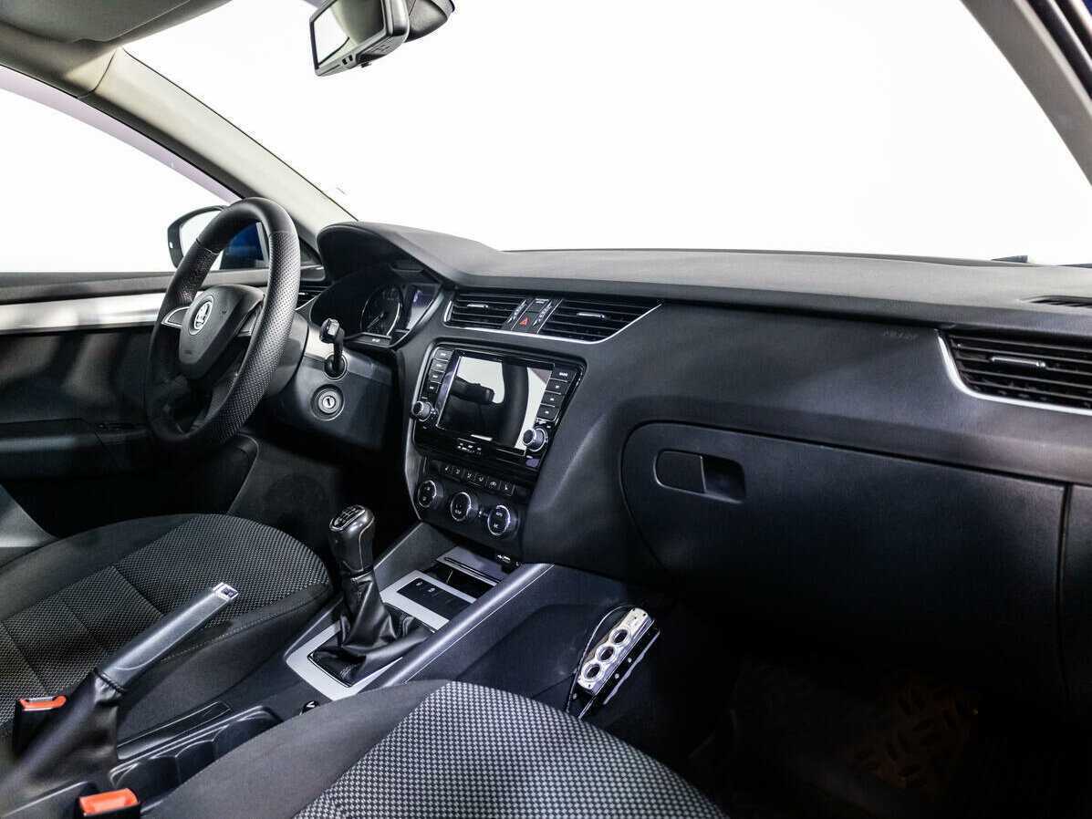 Купить Skoda Octavia, 2013, 85 200 км, фото №7