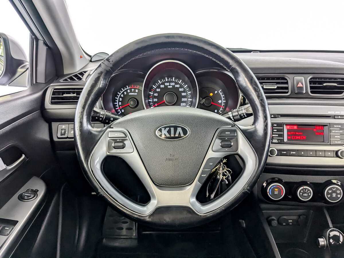 Купить Kia Rio, 2016, 111 223 км, фото №17