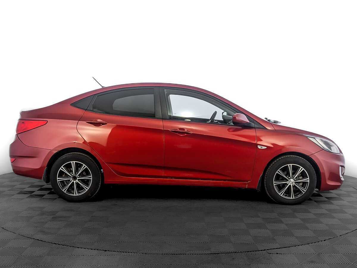 Купить Hyundai Solaris, 2012, 138 770 км, фото №4