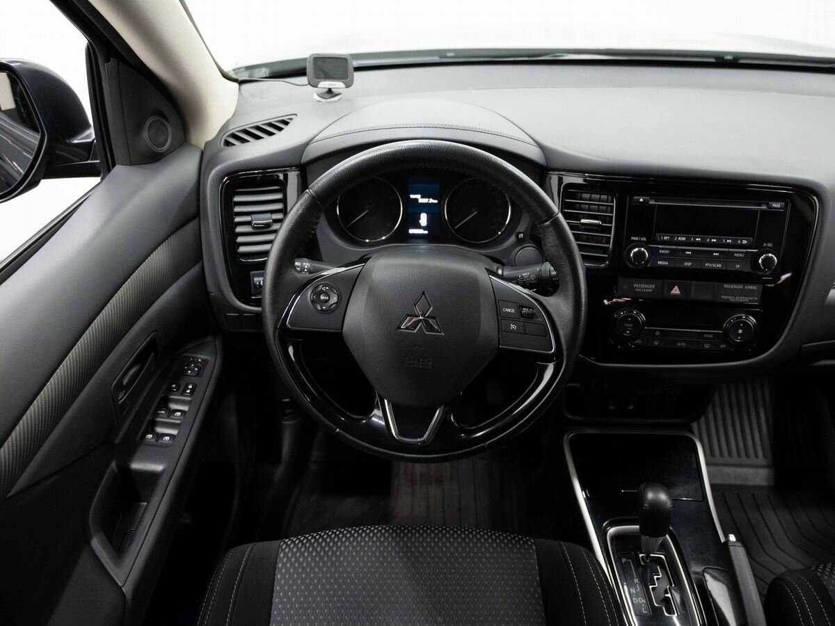 Купить Mitsubishi Outlander, 2018, 75 000 км, фото №14