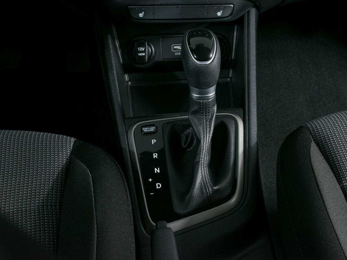 Купить Hyundai Solaris, 2019, 114 957 км, фото №13