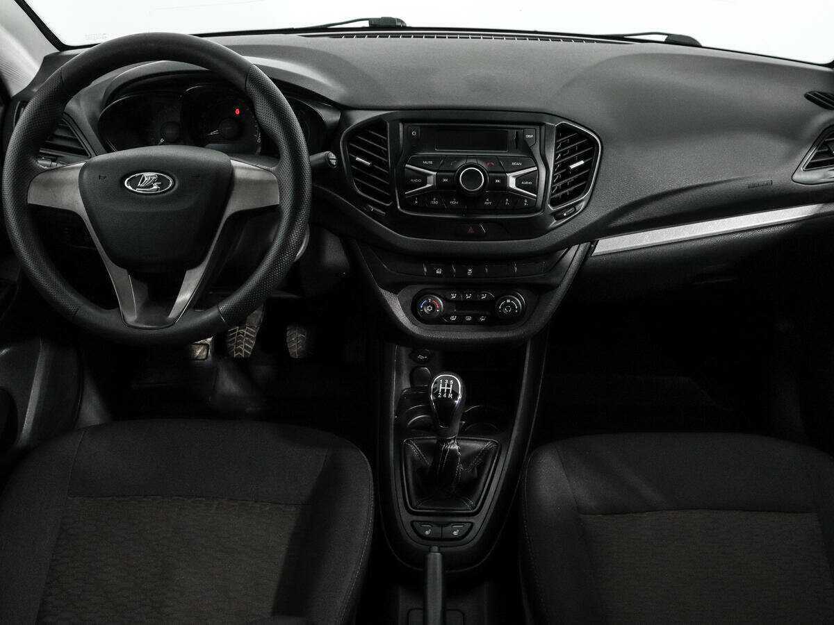 Купить Lada (ВАЗ) Vesta, 2017, 90 377 км, фото №10