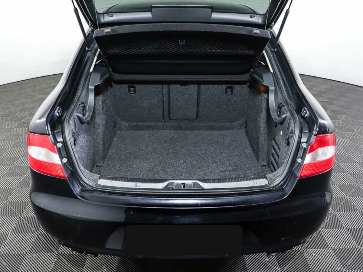 Купить Skoda Superb, 2012, 245 296 км, фото №11