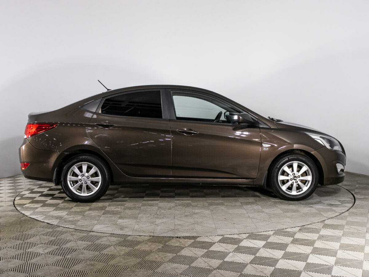 Купить Hyundai Solaris, 2015, 197 117 км, фото №4