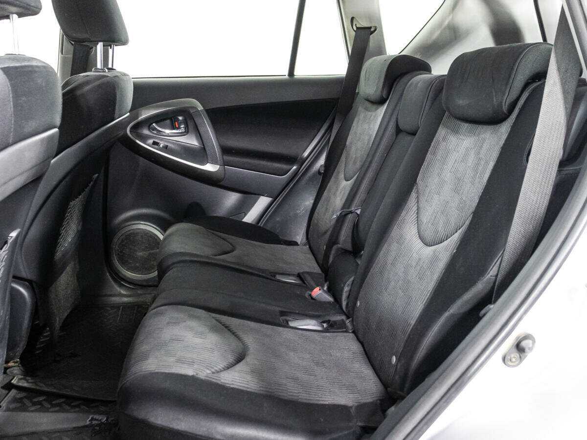 Купить Toyota RAV4, 2012, 338 276 км, фото №9