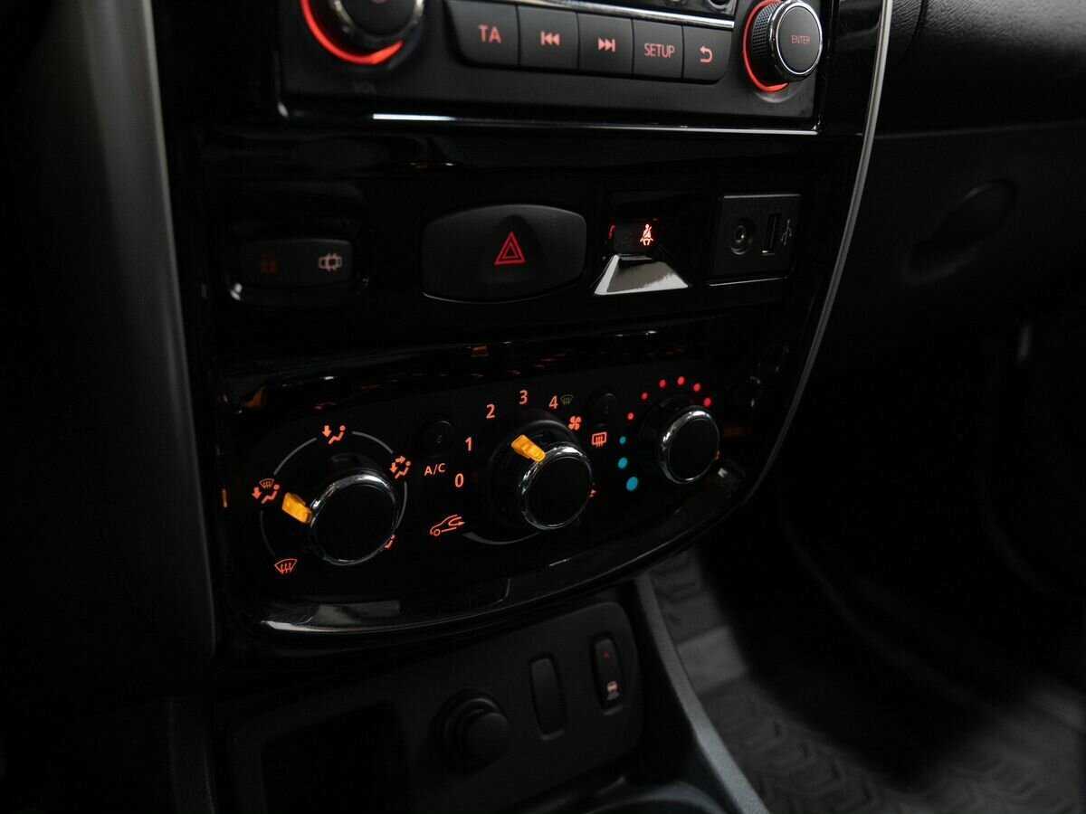 Купить Nissan Terrano, 2015, 130 000 км, фото №18