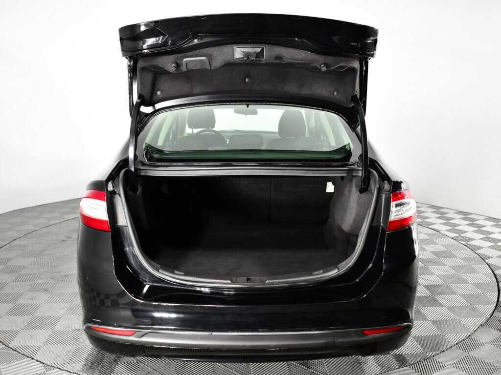 Купить Ford Mondeo, 2017, 135 111 км, фото №15