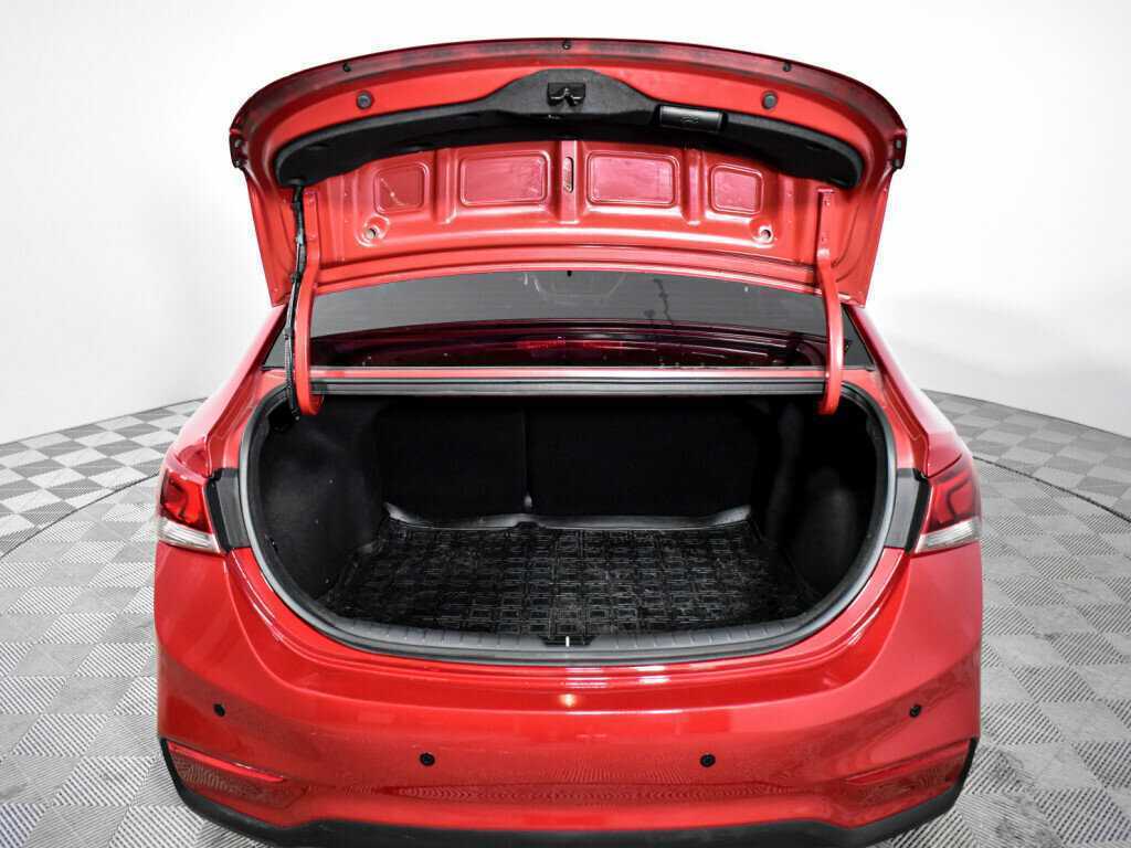 Купить Hyundai Solaris, 2017, 66 444 км, фото №20