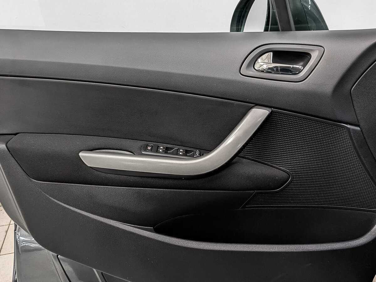 Купить Peugeot 308, 2012, 43 468 км, фото №17