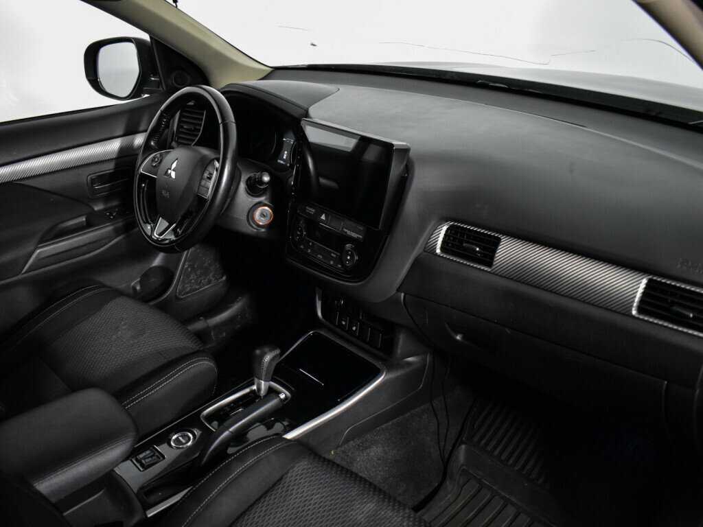 Купить Mitsubishi Outlander, 2017, 130 150 км, фото №13