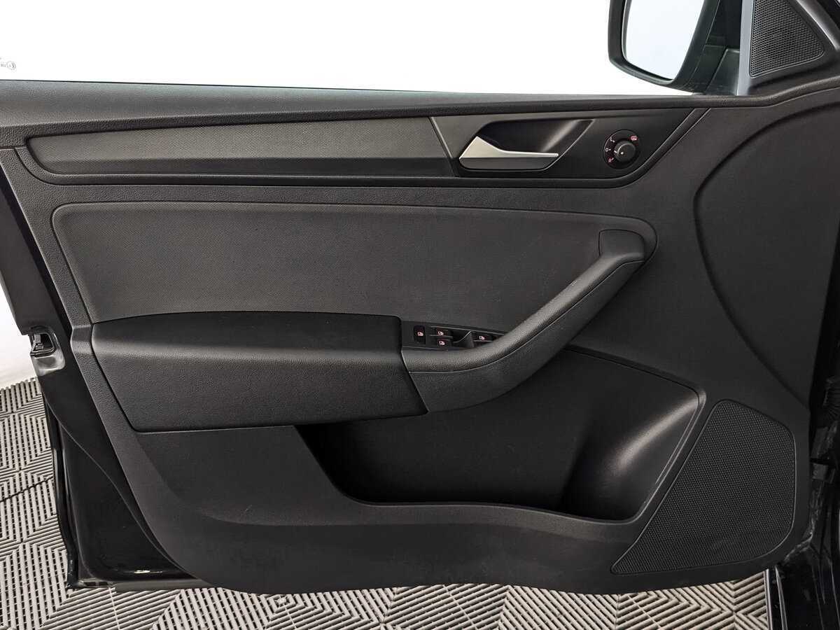 Купить Volkswagen Polo, 2020, 80 274 км, фото №18