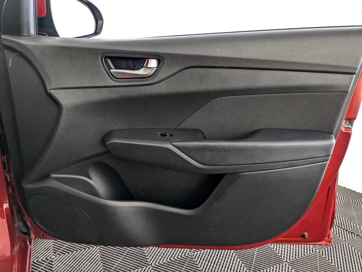 Купить Hyundai Solaris, 2021, 75 353 км, фото №25