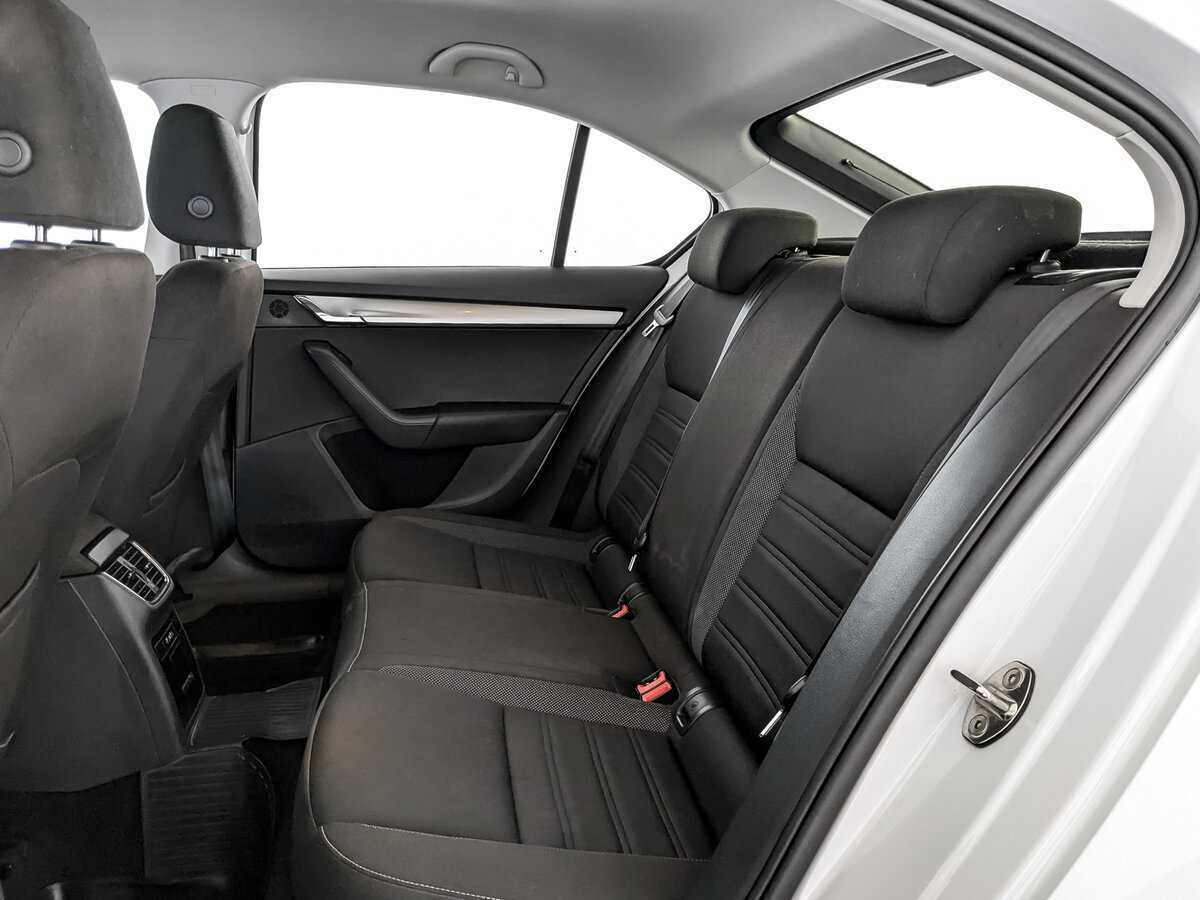 Купить Skoda Octavia, 2018, 74 475 км, фото №12