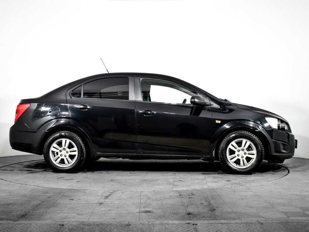 Купить Chevrolet Aveo, 2013, 206 100 км, фото №4