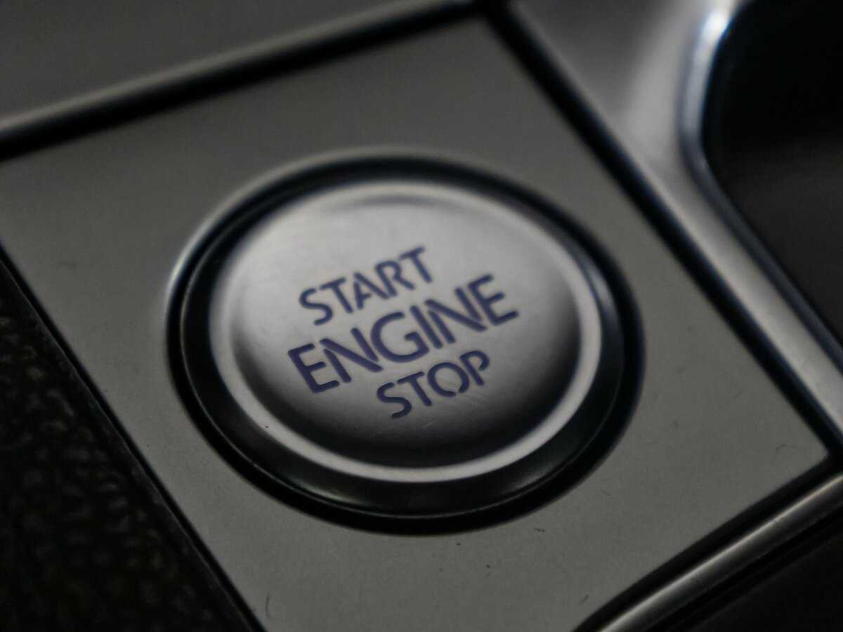 Купить Volkswagen Passat, 2018, 160 888 км, фото №13