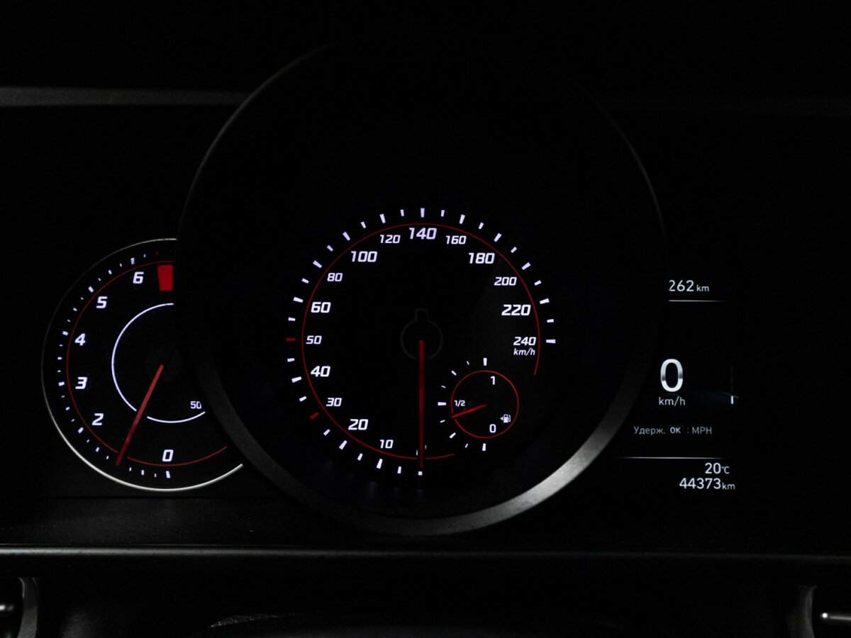 Купить Hyundai Elantra, 2021, 44 371 км, фото №12