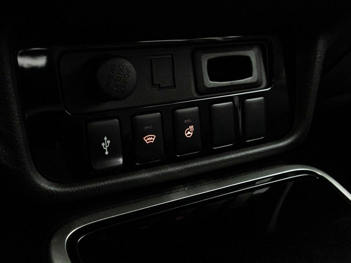 Купить Mitsubishi Outlander, 2018, 121 456 км, фото №17