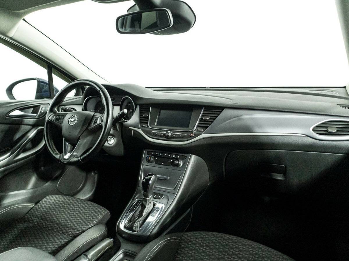 Купить Opel Astra, 2019, 129 160 км, фото №9
