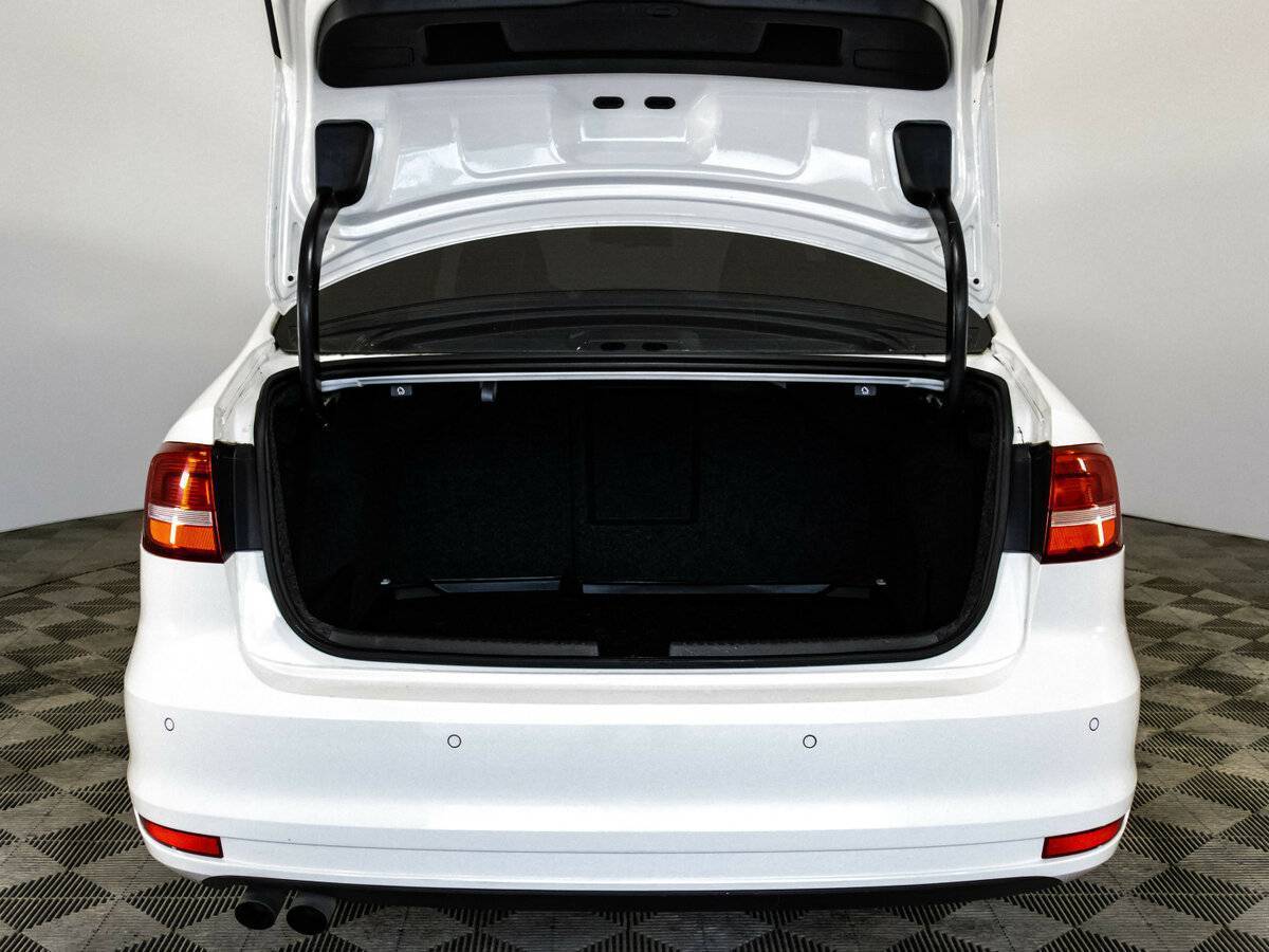 Купить Volkswagen Jetta, 2015, 136 147 км, фото №17