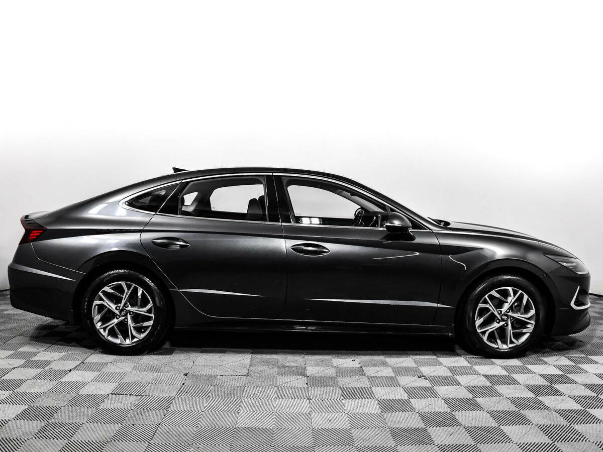 Купить Hyundai Sonata, 2019, 122 145 км, фото №4