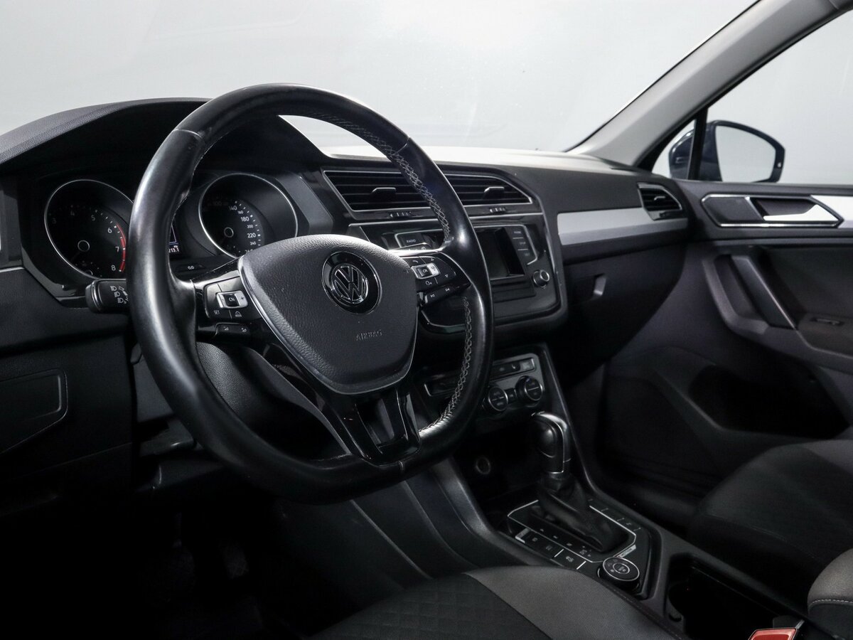 Купить Volkswagen Tiguan II, 2017, 137 370 км, фото №11