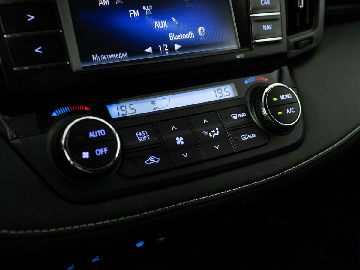 Купить Toyota RAV4 IV (XA40) Рестайлинг, 2015, 76 266 км, фото №15