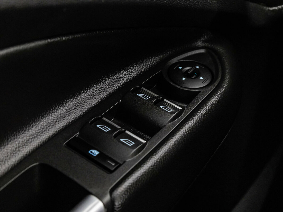 Купить Ford Kuga II Рестайлинг, 2017, 82 197 км, фото №12